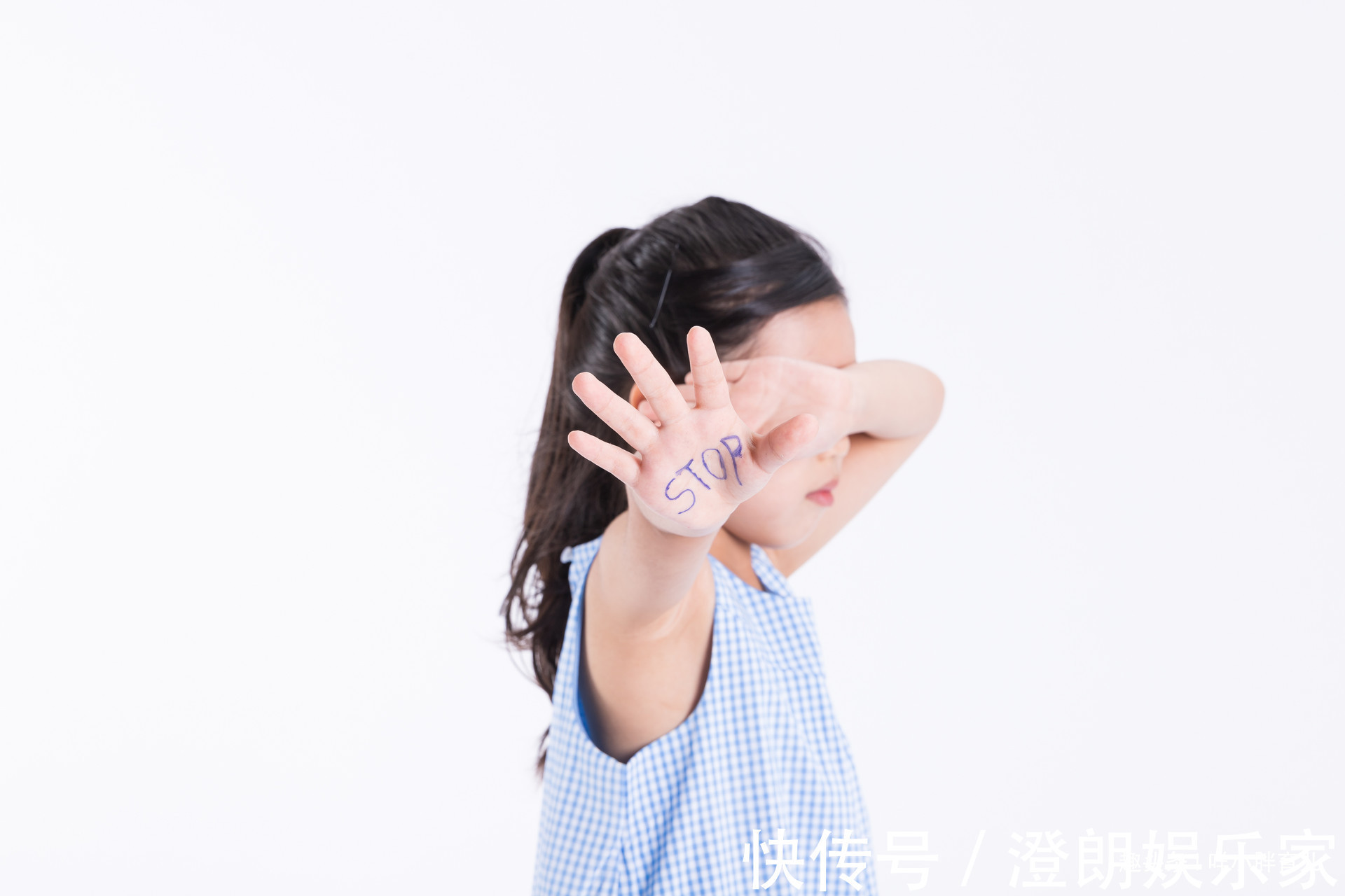 小朋友|“见不得别人好”的孩子,别让嫉妒的火苗越烧越旺,家长要会灭火