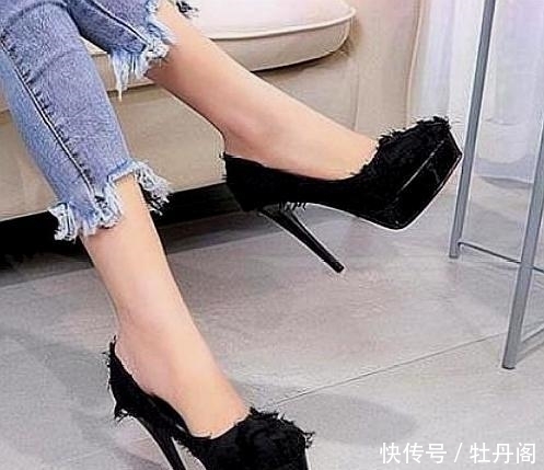 宛如|细跟鞋宛如点睛之笔,让你轻松驾驭各种场合!