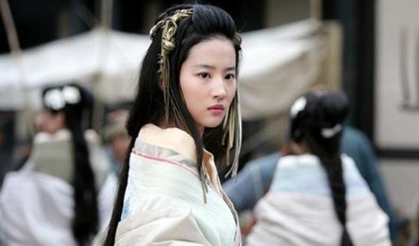 斩断|戚夫人被斩断四肢，做成人彘，为何没有失血而死真相更为恐怖