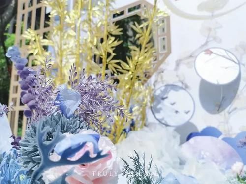 清新典雅的蓝紫色系新中式婚礼，喜欢这种风格的新人看过来吧