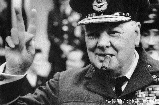 精辟|丘吉尔非常精辟的名言,其中7个字让人很触动,一针见血,很刺耳