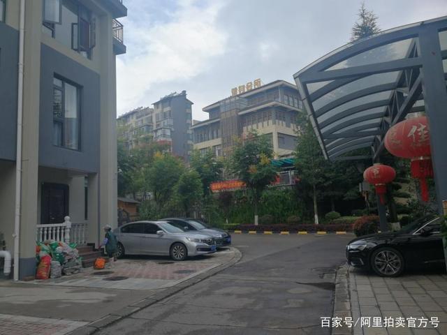 云水湾|云南省曲靖市一222平房产拍卖,以257万元成交