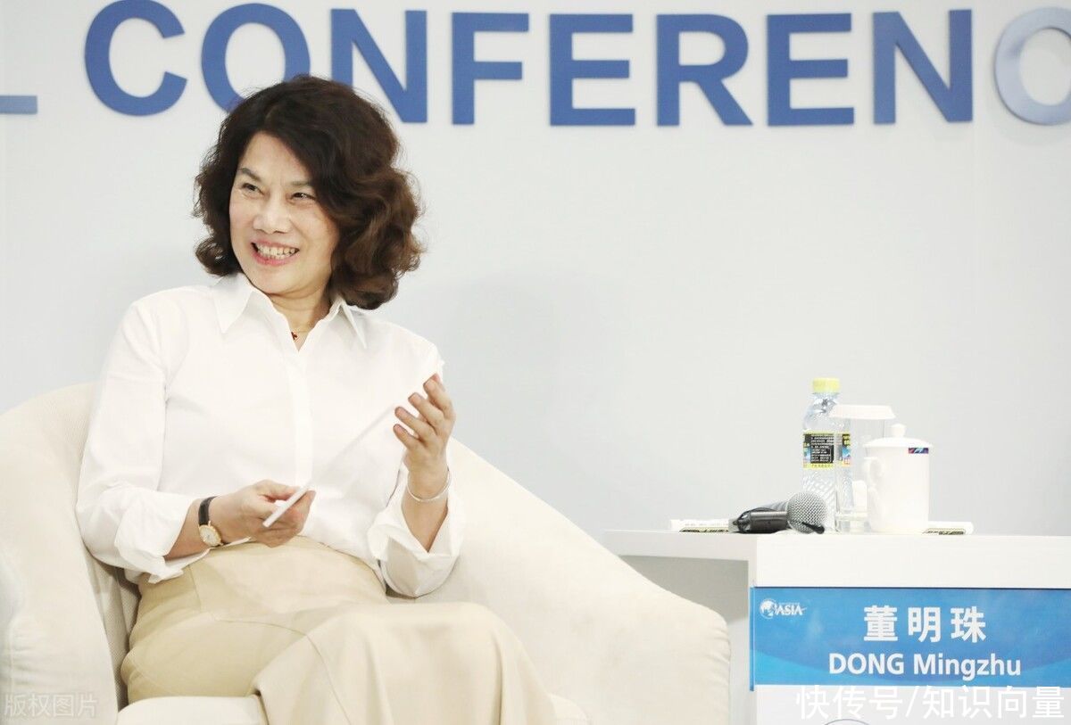 董明珠:年轻人找工作不该把钱放在首位,任正非:华为爱赚钱