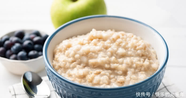 营养师不建议早餐吃燕麦、水果！想要减重吃蛋最好，加速燃烧脂肪