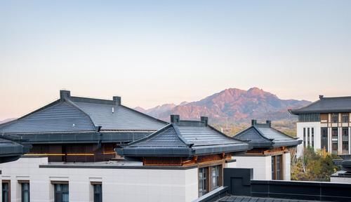 打造|天价打造的“紫禁城”豪宅,占地75000㎡,里面的装修,富贵逼人