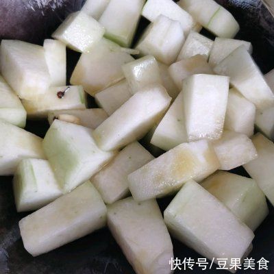 滋味|#不容错过的鲜美滋味#红烧冬瓜