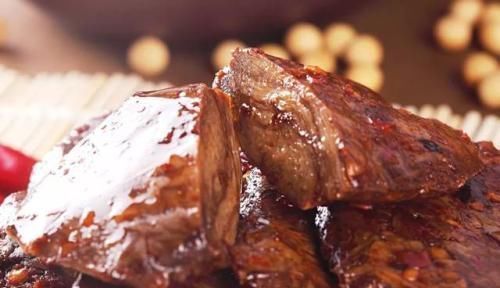 素排骨|女性公认“最长膘”的4种主食，饺子不算啥，最后一种难减大象腿