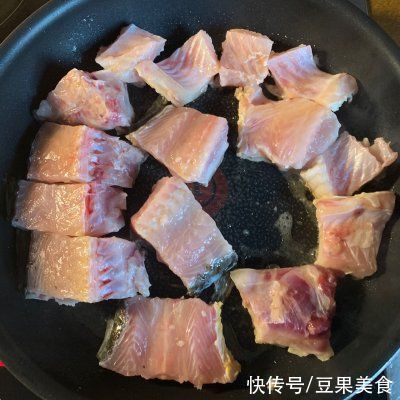  三分钟|三分钟做好红烧鱼块（铁锅炖鱼），做饭太简单