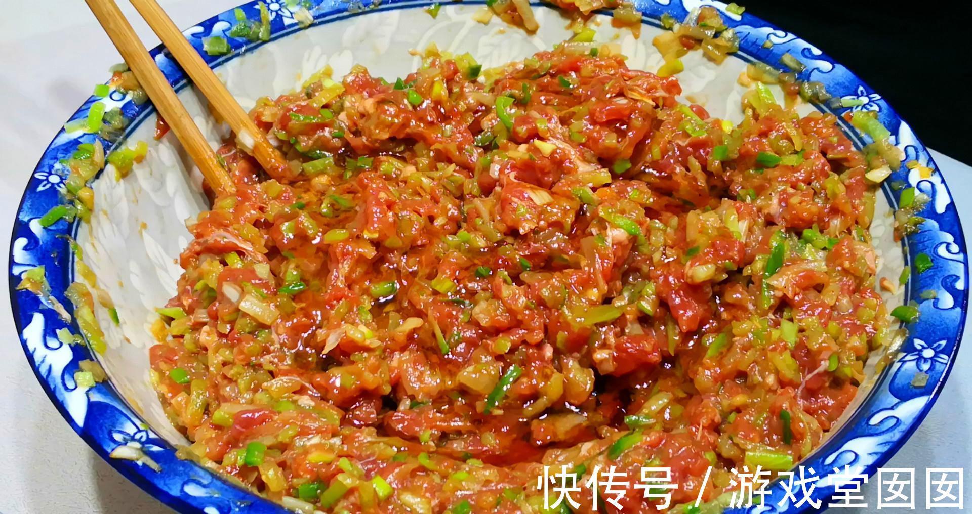 牛肉饺子最好吃做法,鲜香十足不油腻,汤汁饱满超好吃,太香了!