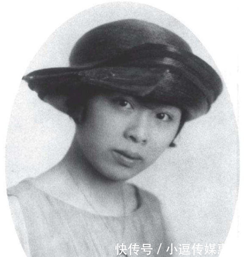 张幼仪遭徐志摩遗弃,靠自己成就尊贵,梁实秋称赞她极有风度
