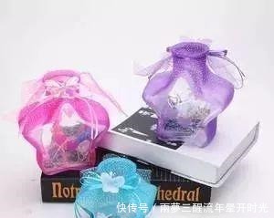 90后女生亲手做过的定情信物有多野