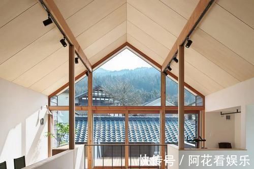 窗户|今日屋主丨一家四口简洁舒适,还有巨大窗户的102,我慕了