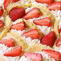 草莓抱抱卷蛋糕