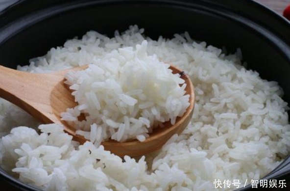 蒸米饭,外行只会加水!多加2样,蒸得更快,香软可口,粒粒分明