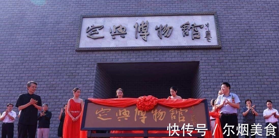 中国书协$刘洪彪:满大街的“印刷体”牌匾是文化倒退,书法家应有所作为!