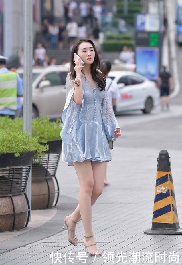 外在美|穿搭精致才能提升外在美，选择时尚裙装，让造型显得优雅又大方