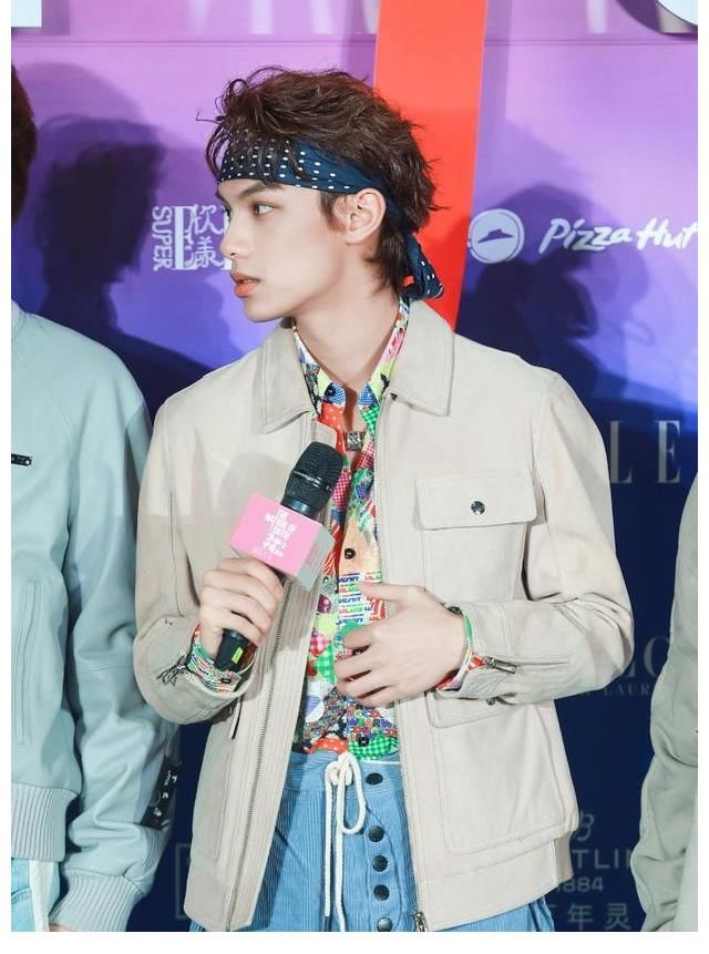 红毯|青3九强红毯土掉渣：孙亦航探险装，唐九洲豹纹，罗一舟运动服