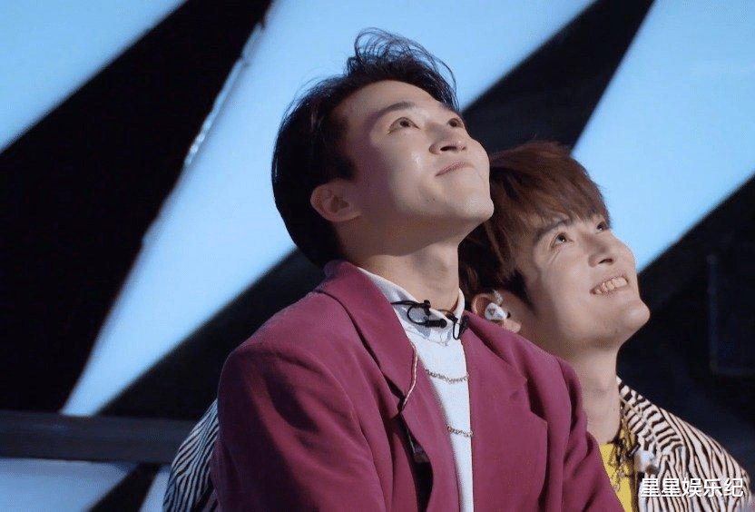 《创4》口碑逆转，从吐槽“被支教”到惊艳打脸，邓超表情包火了