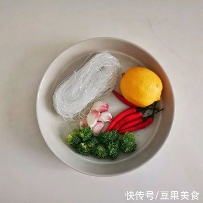 西兰花|粉丝的神仙吃法秘?无油捞汁粉丝