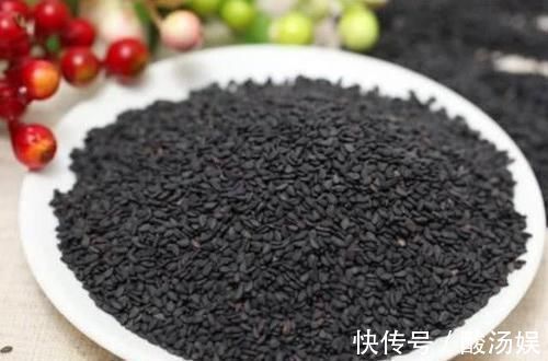增强记忆|黑芝麻配一食材,半个月后,睡眠好了,头发变黑了,肾也年轻了
