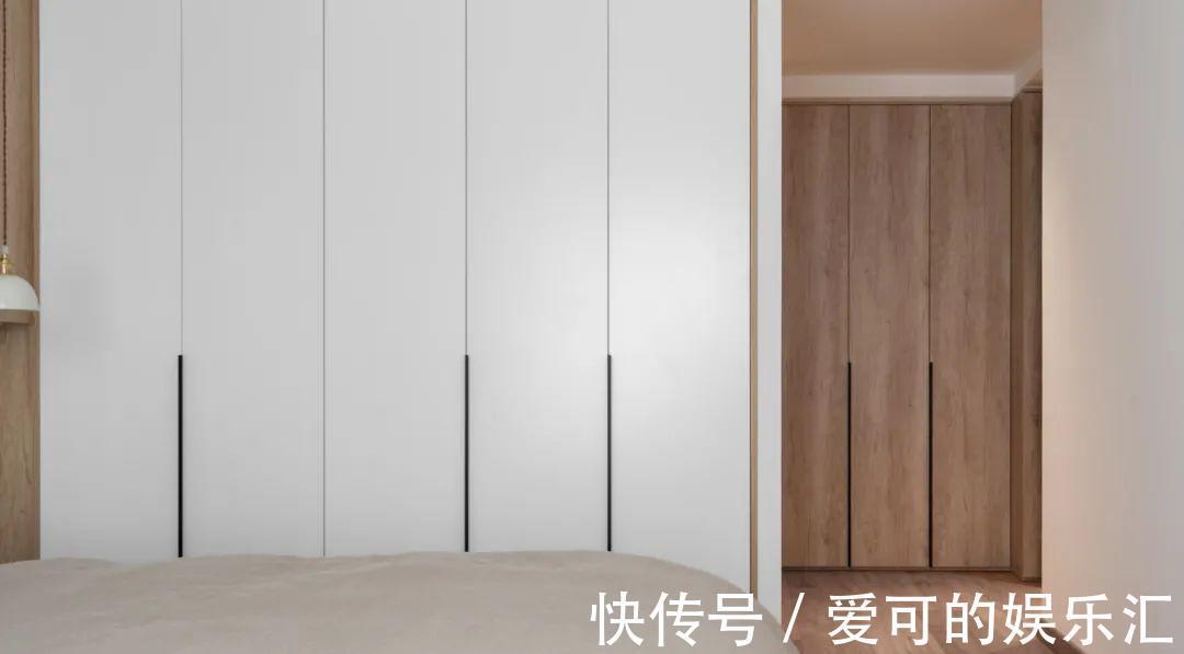 简约风|125平原木简约风，地台式客厅沙发舒适大气，L型玄关柜效果满分！