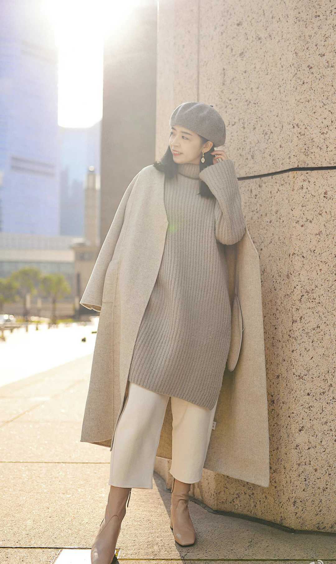 穿搭|三木时尚博主冬季穿搭指南!大衣搭配针织衫和半身裙,高级优雅!