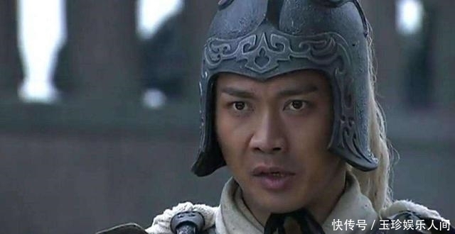 打赢|赵云既然看不起黄忠，那么他和黄忠单挑，一百回合内能打赢吗