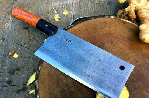 不管菜刀多钝多旧,只需涂点小调料,2分钟菜刀锋利无比