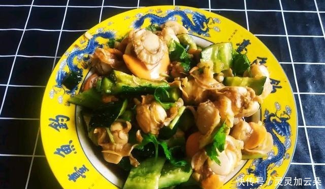 立春后，8种小海鲜正当季，年夜饭上来一盘，做法简单滋味足