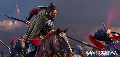 108条梁山好汉他排名第17,为何只有他1人得到宋徽宗亲自接