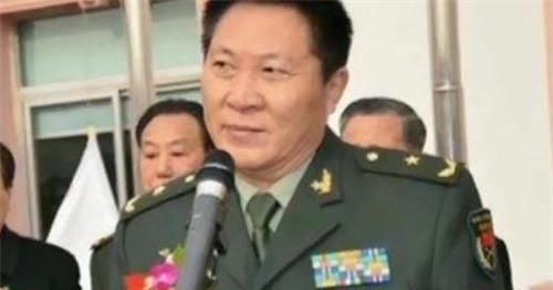  行骗|他冒充军人行骗15年，连自己都深信不疑，被捕后：难道我是假的？