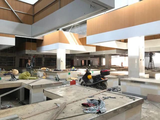 商户|这个菜市场上下二层，95个店面，94个摊位，摸底登记火热进行中。