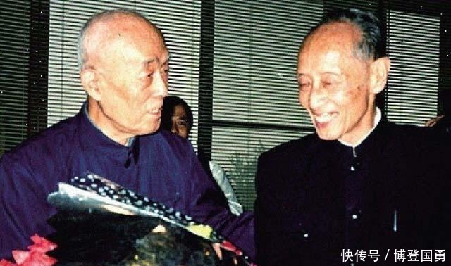 诗歌|他数学考0分,作文写了三句话,却被北大破格录取,成为一代大师