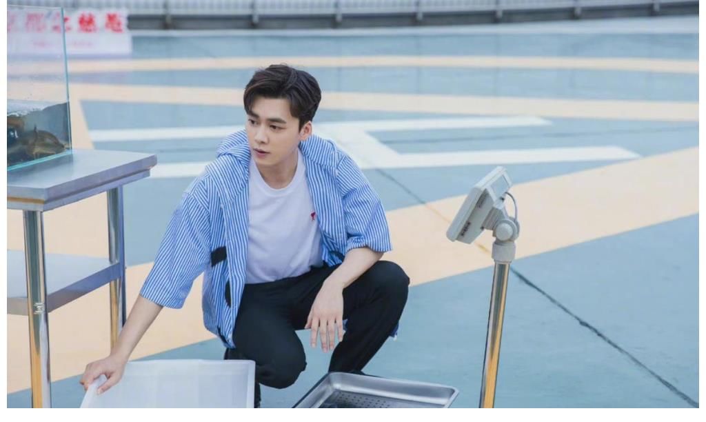 懸疑|秦霄賢李易峰，趙又廷強(qiáng)勢加碼，這檔懸疑推理真人秀可真夠給勁的