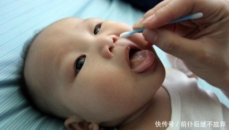 东东|儿科主任提醒，孩子积食，身体信号“藏”不住，父母别大意忽视