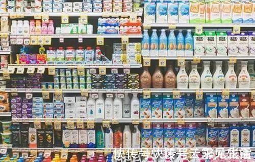 孩子|孩子先喝饮料后付款,超市要求10倍赔偿,家长的做法亮了