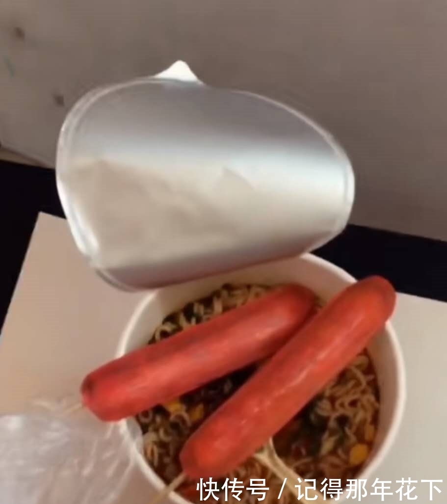 地步|来自美术生的恶作剧,几乎已经到假乱真的地步,你能看出几处来呢