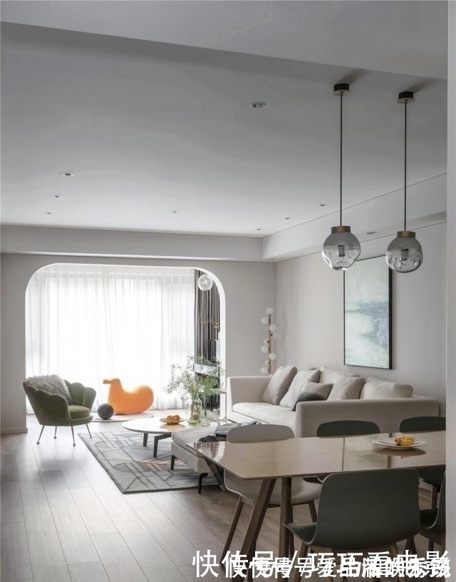 业主|新房入住咬舌自尽17处装的烧钱不说、无半点用处赔钱败家玩意