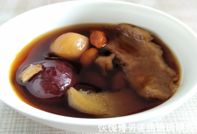 身体湿气重|中医建议身体湿气重、易发胖多吃3物,多做1事,祛湿气防发