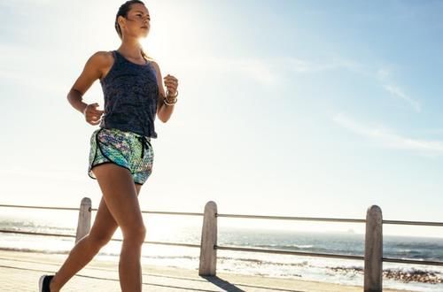 膝盖|盲目跑步，只会浪费跑步时间，了解跑步常识，帮助及时止损