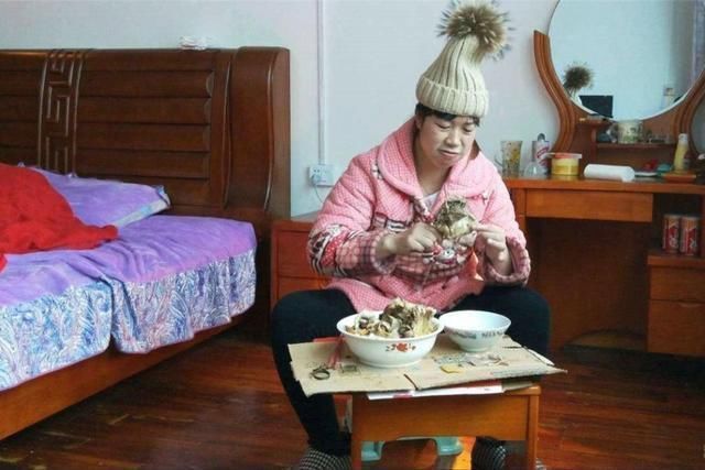 显微镜|冰冻母乳的营养到底有没有流失显微镜2000倍放大的结果,令人意外