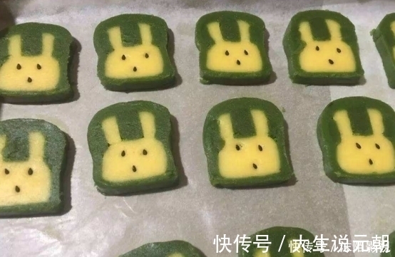 超级可爱的饼干和卡通煎蛋让人爱不释手，好吃又可爱