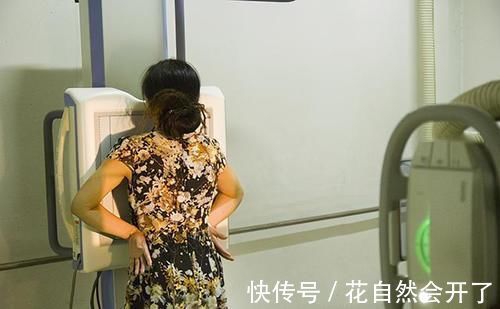 女性|50岁左右的女性,手经常痛,是什么原因?骨科医生给您解释下