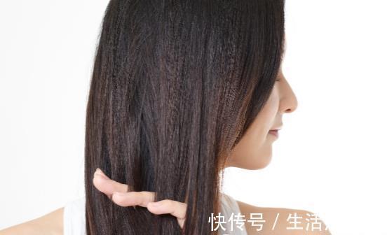 烫发|年纪越大头发越干枯 如何拯救干枯的头发