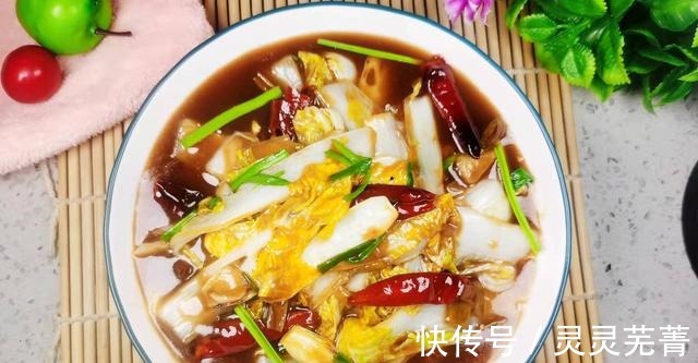 冬天，最该吃的菜就是它，比白菜软嫩清爽，营养全面，百吃不厌！