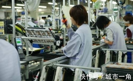 死胡同|从“民族之光”跌落神坛,联想最初远胜华为,为何走进死胡同?