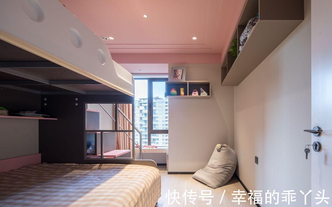 现代|简约现代两居室，舒适感爆棚，不出门也不会觉得无聊