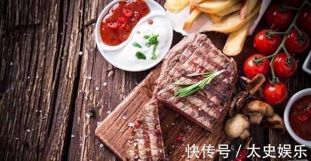 味道|过了45岁,身上的“老人味”越来越重,少吃3类食物,缓解尴尬