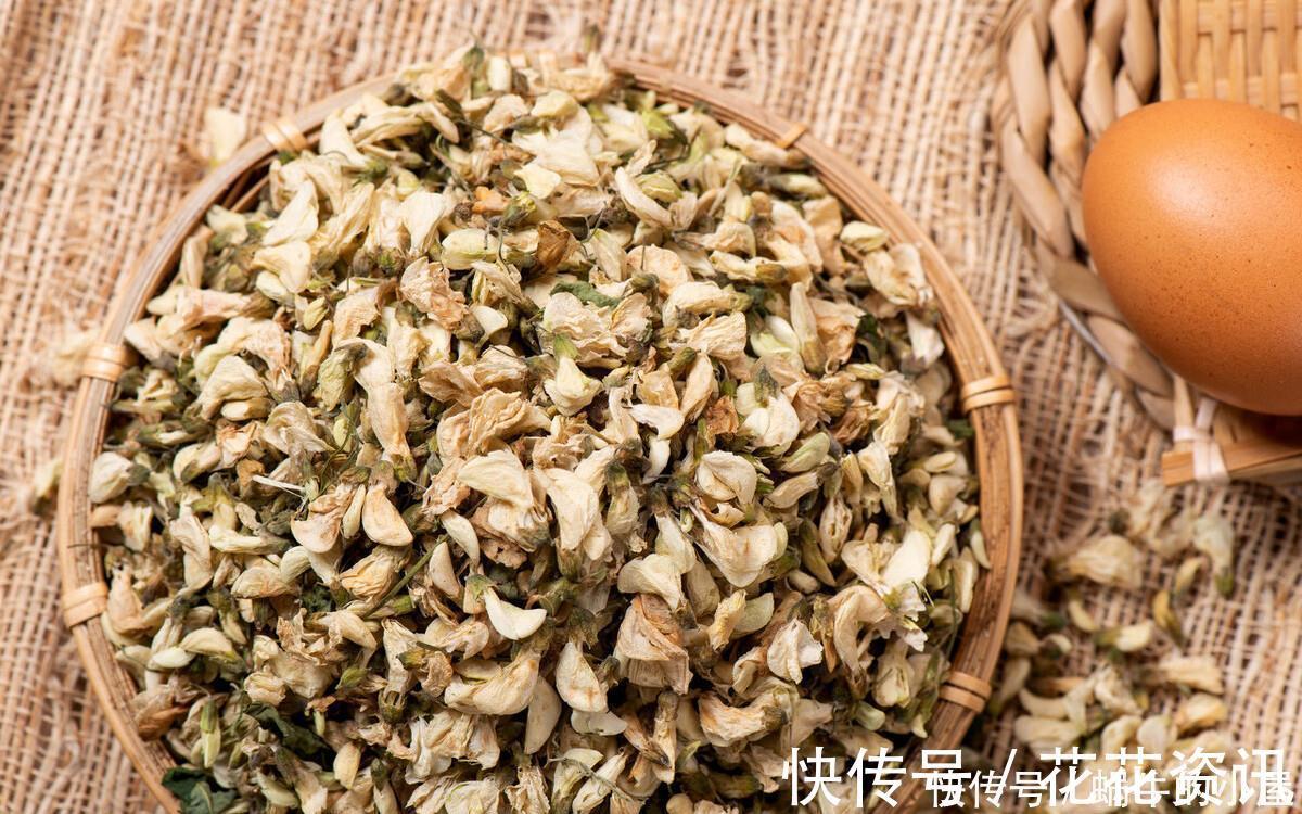 鲜槐花|又到了吃槐花的季节,教你2个保存技巧,一年四季都能吃到鲜槐花