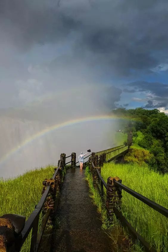 美景|维多利亚瀑布的美景，让人流连忘返